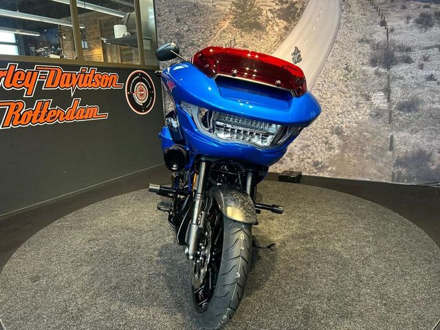 harley-davidson - cvo-road-glide-st