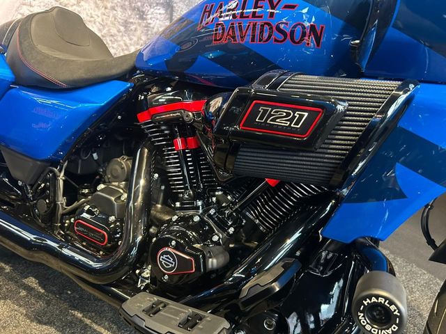 harley-davidson - cvo-road-glide-st