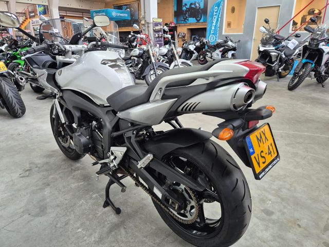 yamaha - fz-6-fazer-s2