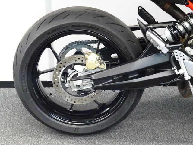 aprilia - dorsoduro-900-abs