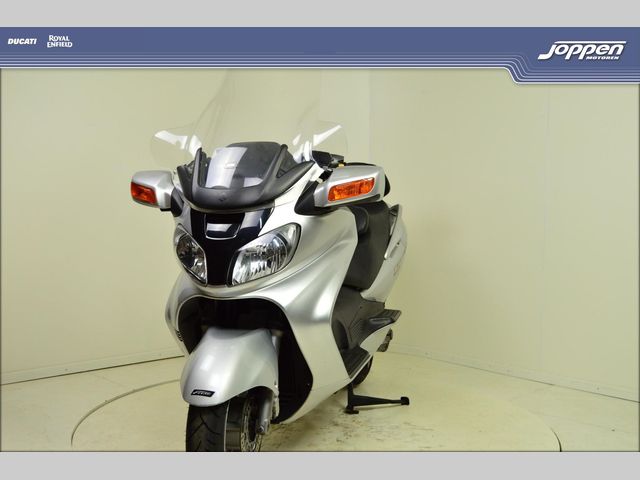 suzuki - burgman-an-650