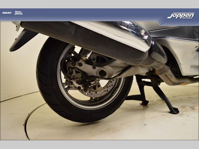 suzuki - burgman-an-650