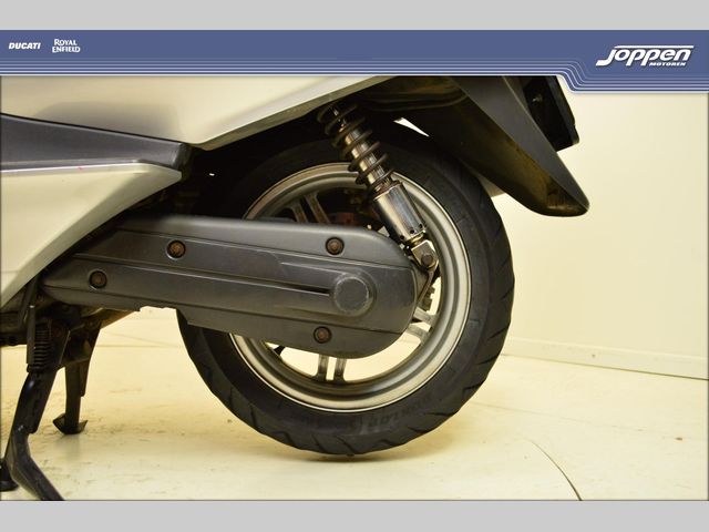 suzuki - burgman-an-650