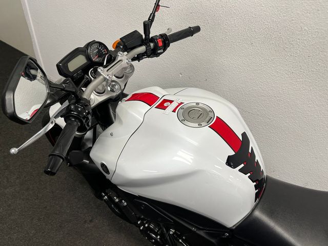 yamaha - fz-1