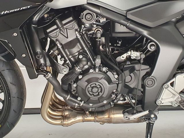 honda - cb-1000-hornet