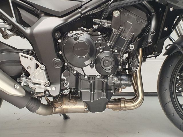 honda - cb-1000-hornet