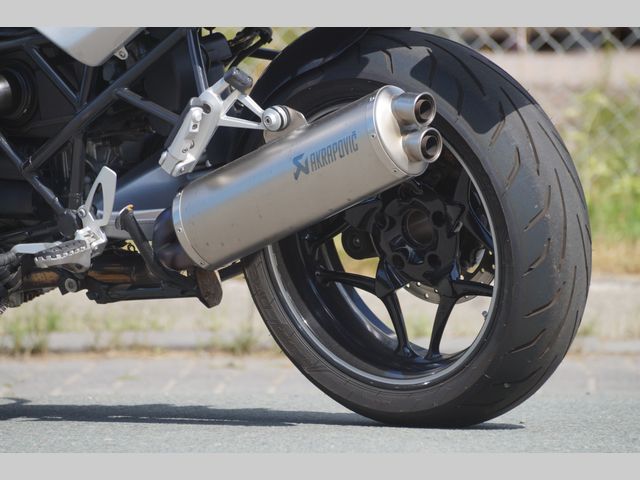 bmw - r-1200-r