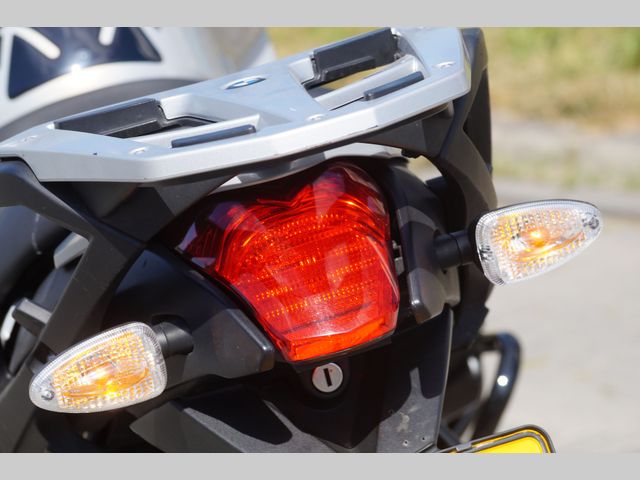 bmw - r-1200-r