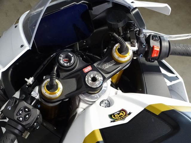 aprilia - rsv-4-1100-factory