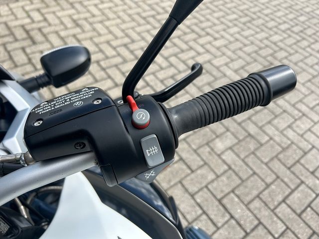bmw - r-1150-r-rockster