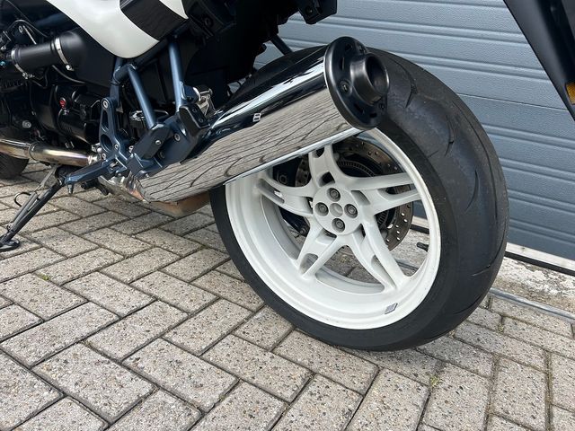 bmw - r-1150-r-rockster