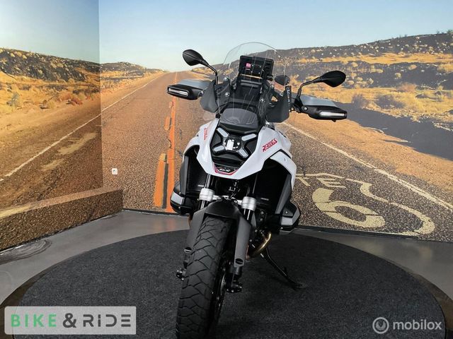 bmw - r-1300-gs