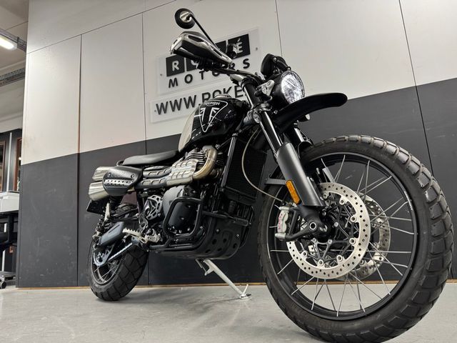 triumph - scrambler-1200-xe-bond-edition