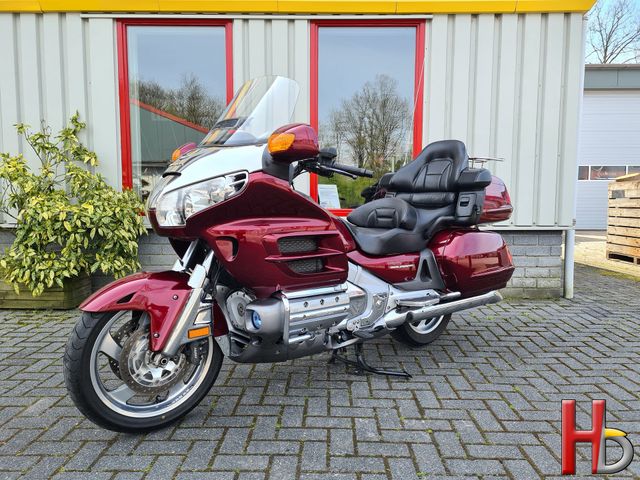honda - gl-1800-goldwing-abs