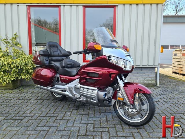 honda - gl-1800-goldwing-abs