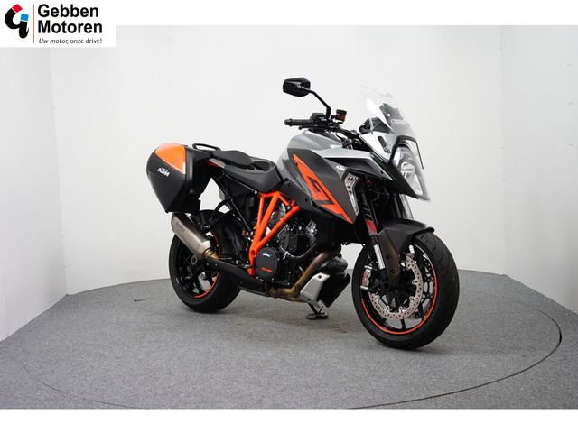 ktm - 1290-super-duke-gt