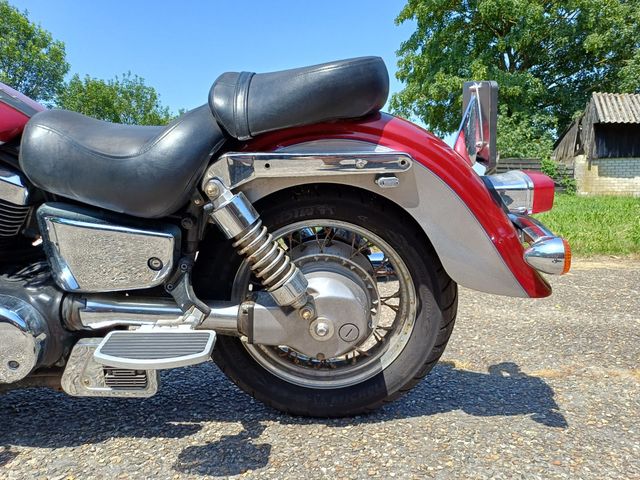 kawasaki - vn-1500-classic