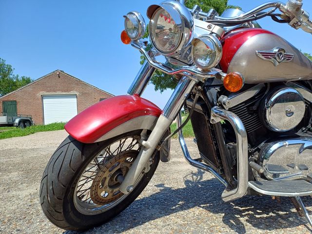 kawasaki - vn-1500-classic