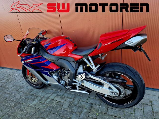 honda - cbr-1000-rr-fireblade
