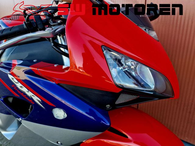 honda - cbr-1000-rr-fireblade