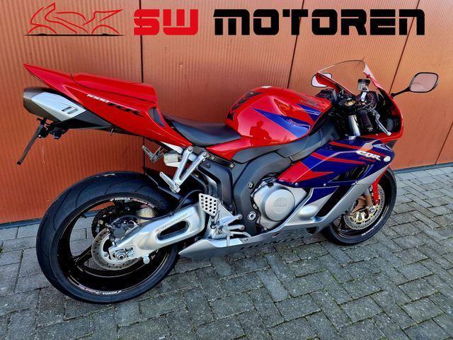 honda - cbr-1000-rr-fireblade