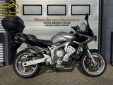 YAMAHA FZS 600 FAZER S