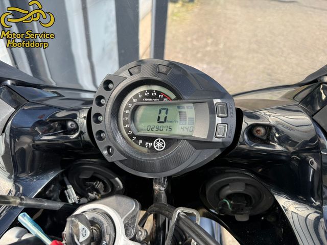 yamaha - fzs-600-fazer-s