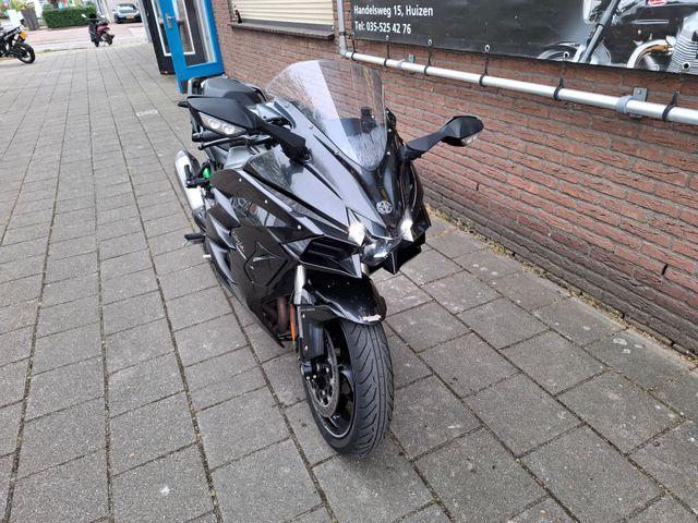 kawasaki - ninja-h2-sx