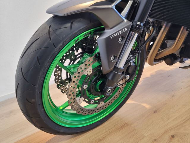 kawasaki - z900-70kw