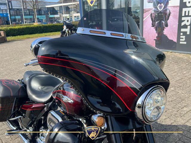 harley-davidson - street-glide-cvo-flhxse
