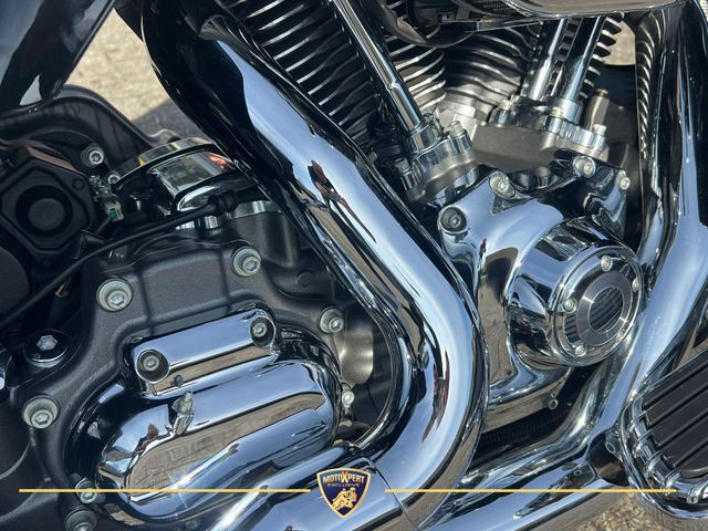harley-davidson - street-glide-cvo-flhxse