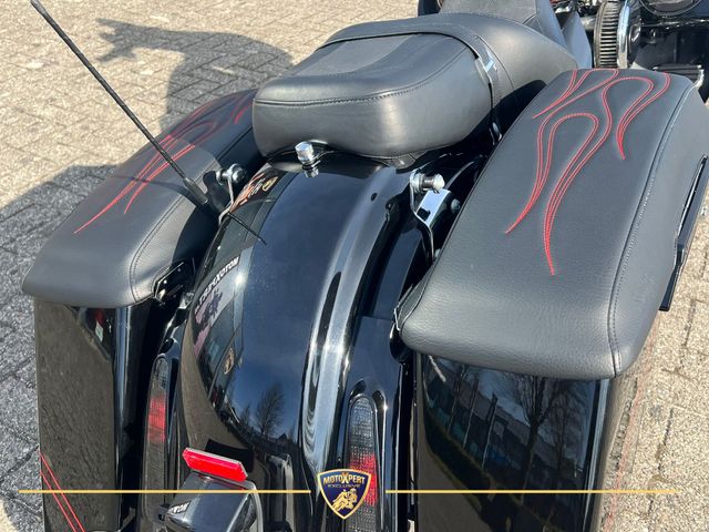 harley-davidson - street-glide-cvo-flhxse