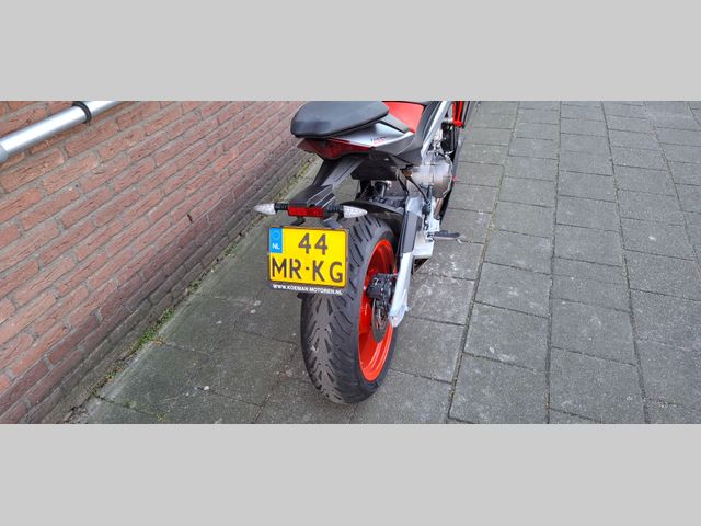 aprilia - tuono-660