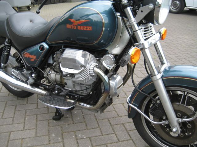 moto-guzzi - california-3