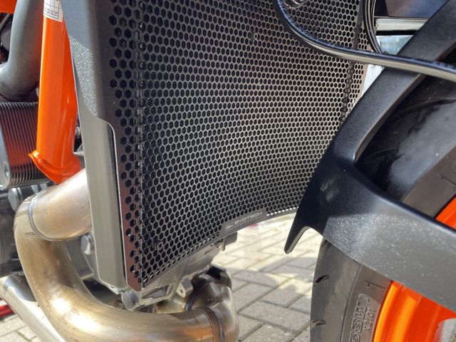 ktm - 1290-super-duke-r-evo