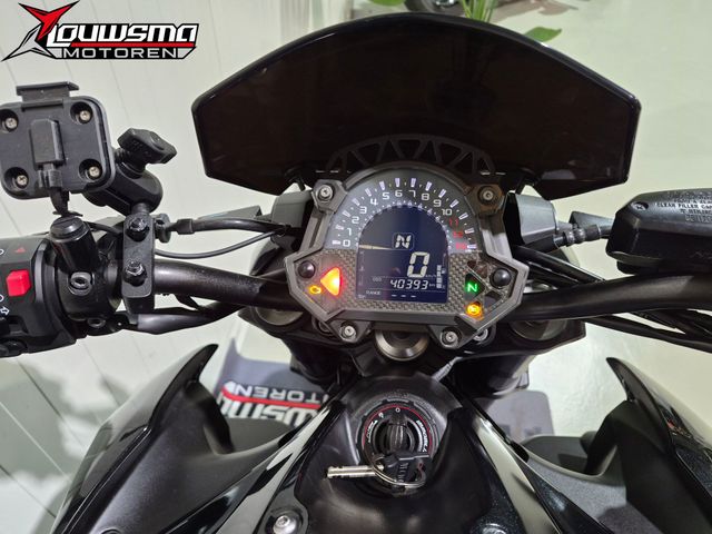 kawasaki - z900