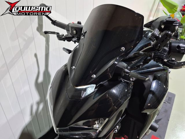 kawasaki - z900