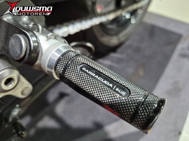 kawasaki - z900