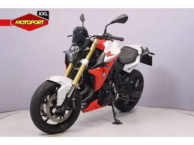 BMW F 900 R – foto 4