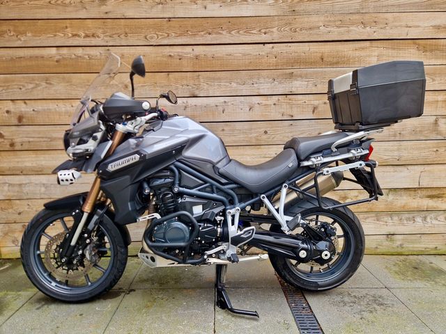 triumph - tiger-1200-xr