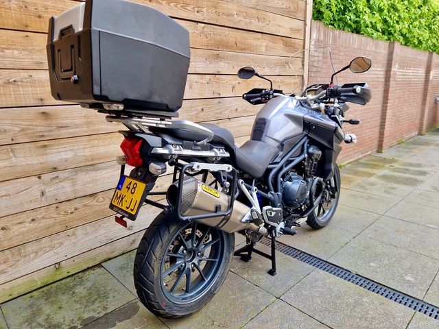 triumph - tiger-1200-xr