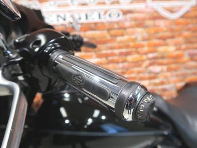 harley-davidson - electra-glide-ultra-classic-flhtcu