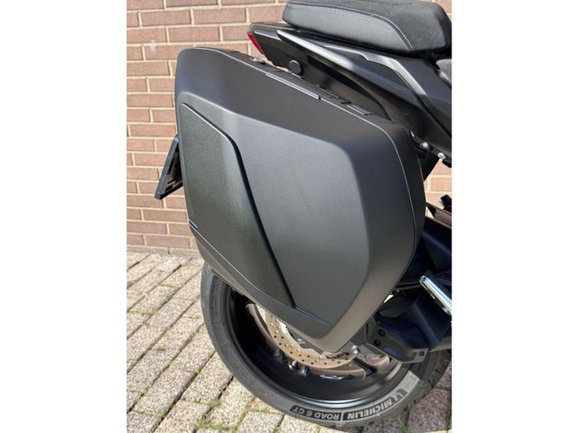 yamaha - tracer-7-gt-y-amt
