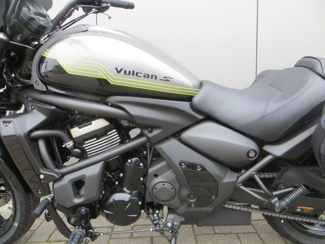 kawasaki - vulcan-s-light-tourer