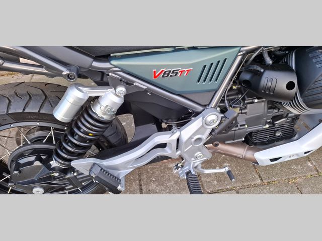 moto-guzzi - v-85-tt