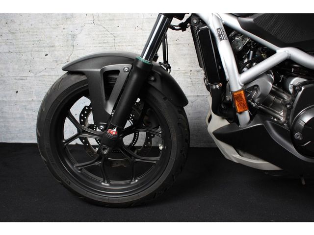 honda - nc-750-s-dct