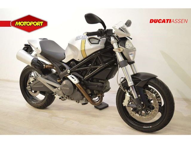 ducati - m-696