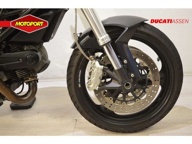 ducati - m-696