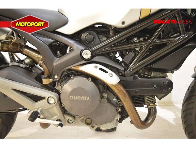 ducati - m-696