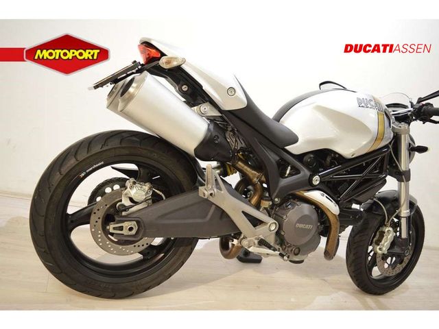 ducati - m-696